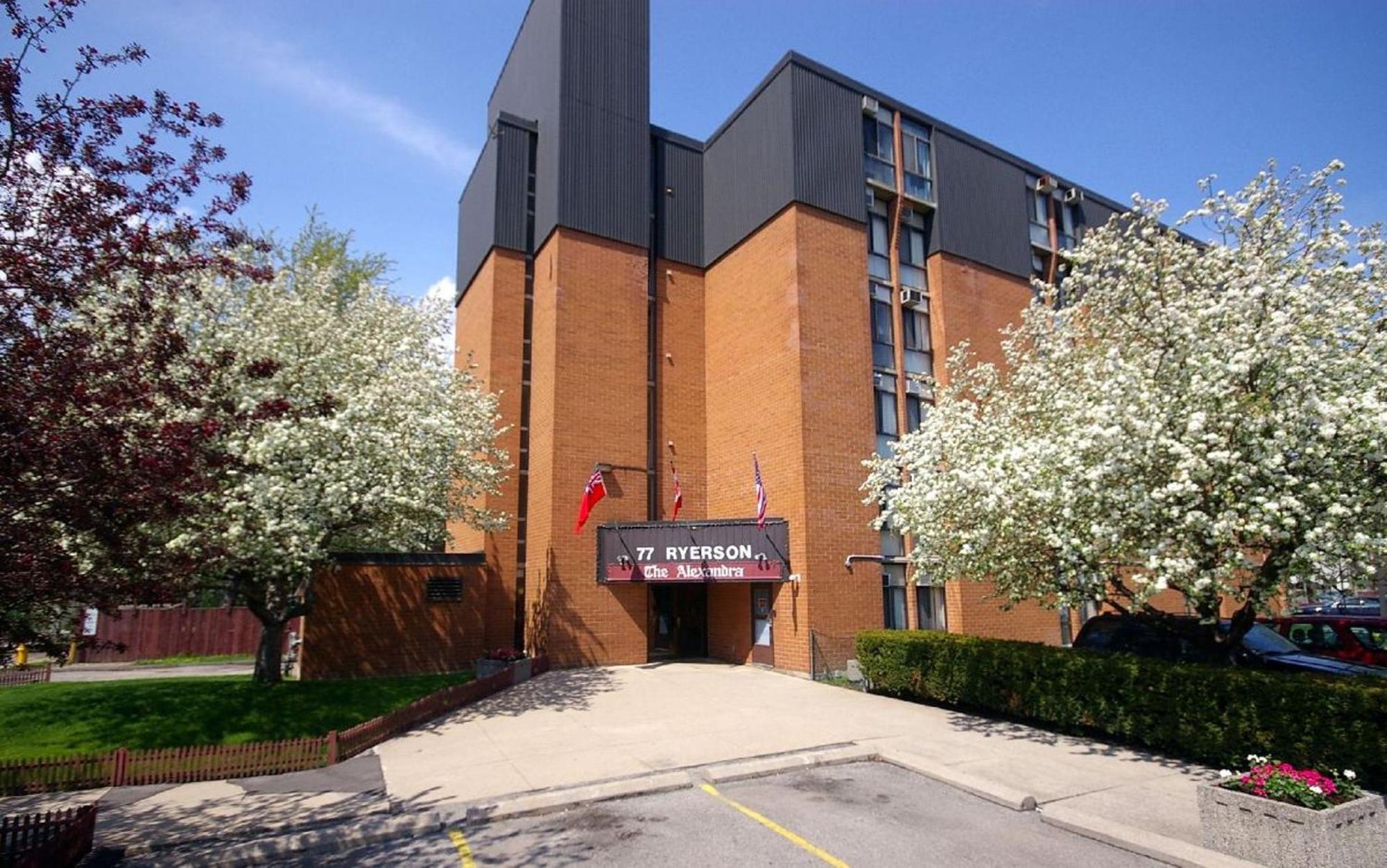 The Alexandra Hotel Toronto Exterior foto